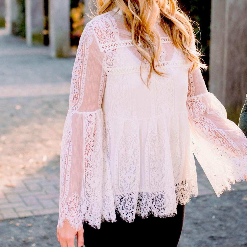 Lace long sleeve white top